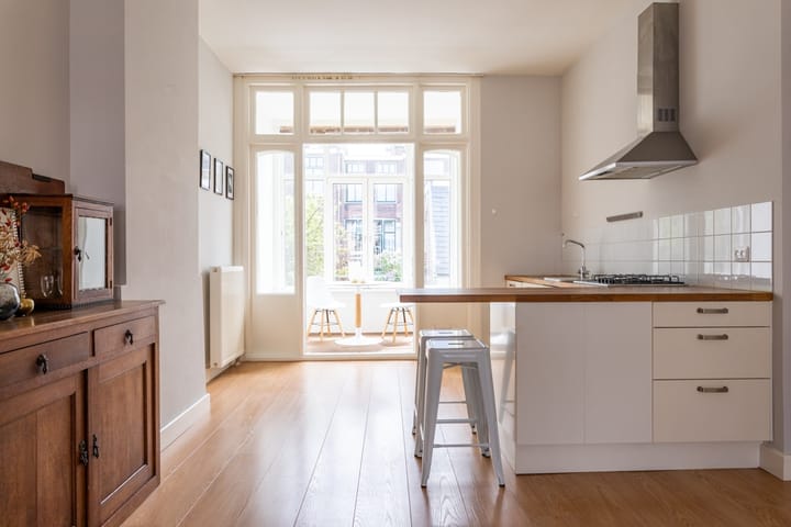 Foto 8 van Van Loostraat 92