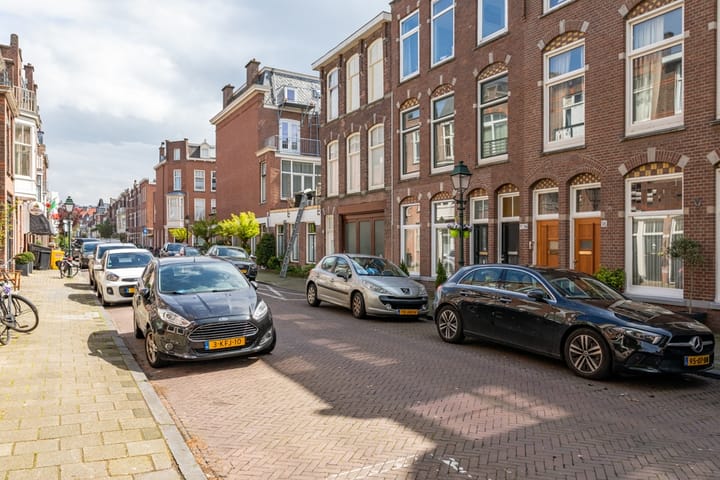 Foto 19 van Van Loostraat 92