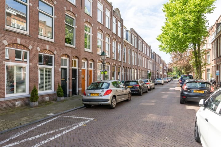 Foto 20 van Van Loostraat 92