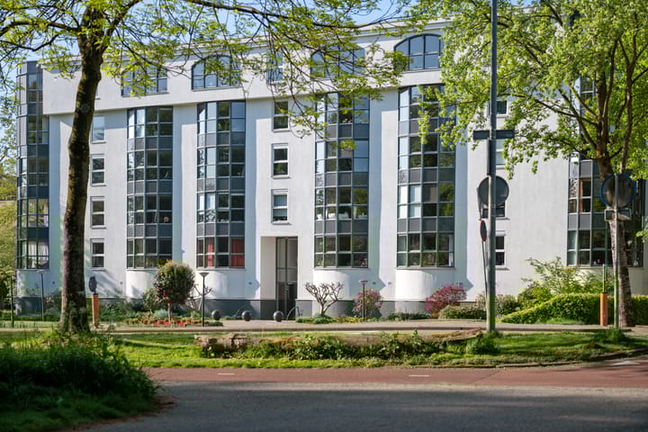 Photo 2 of Emiliahof 19