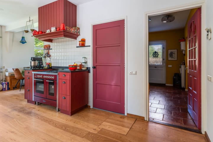 Photo 10 of Oranjekanaal N.Z. 21