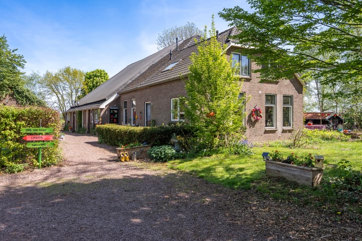 Photo 45 of Oranjekanaal N.Z. 21