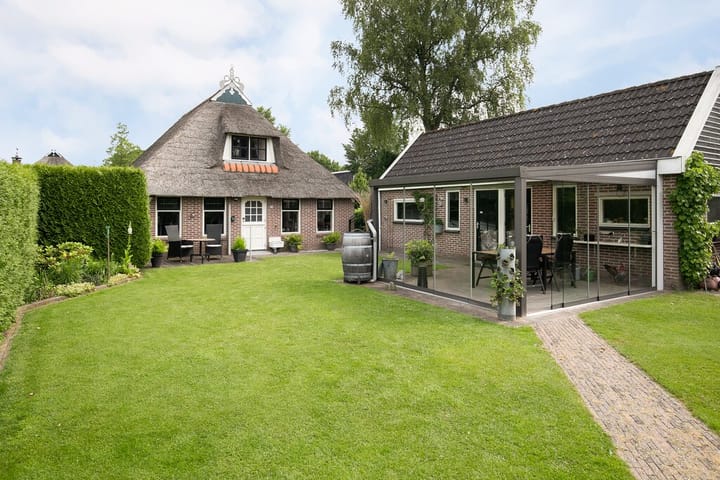 Foto 2 van Kommisjewei 69