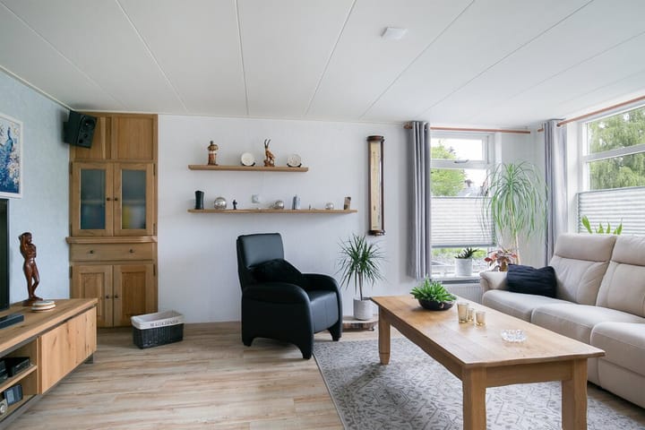 Foto 9 van Kommisjewei 69