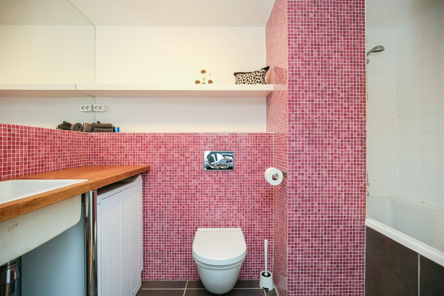 Photo 14 of Nieuwe Uilenburgerstraat 15-F