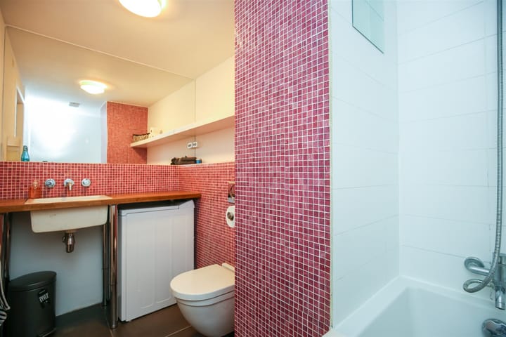 Foto 15 van Nieuwe Uilenburgerstraat 15-F