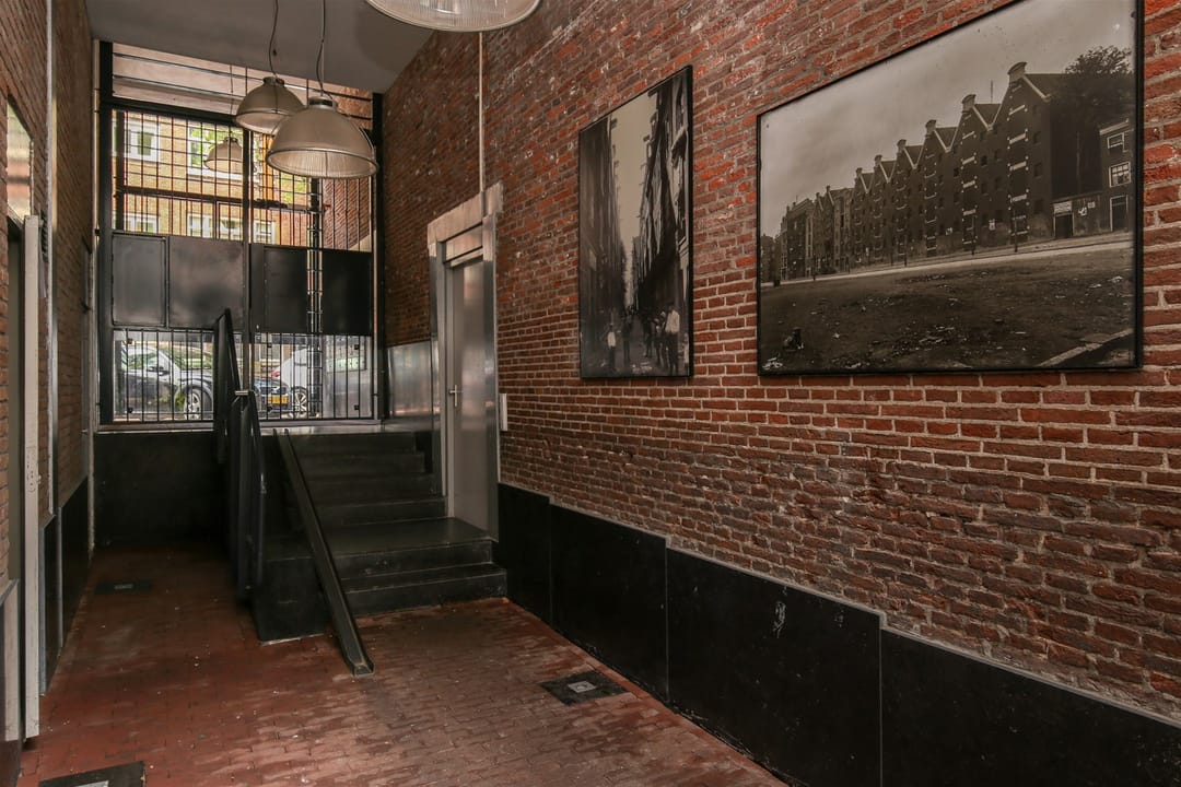 Photo 23 of Nieuwe Uilenburgerstraat 15-F