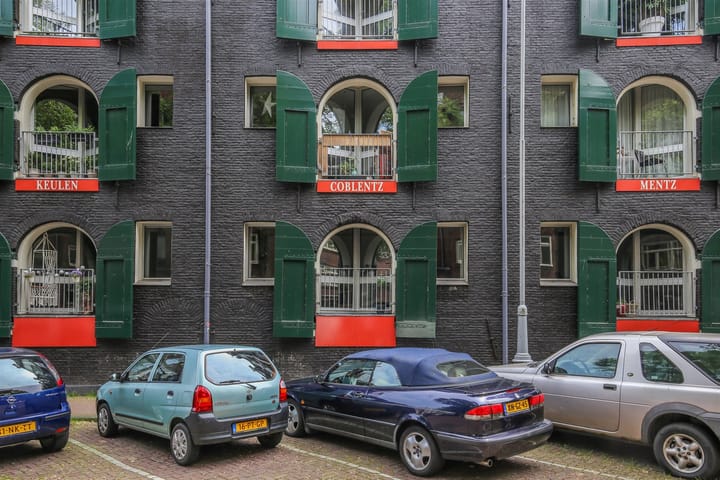 Foto 28 van Nieuwe Uilenburgerstraat 15-F