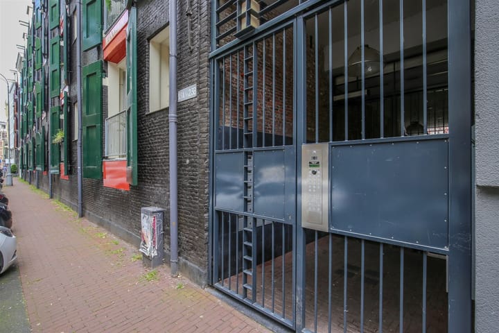 Foto 32 van Nieuwe Uilenburgerstraat 15-F