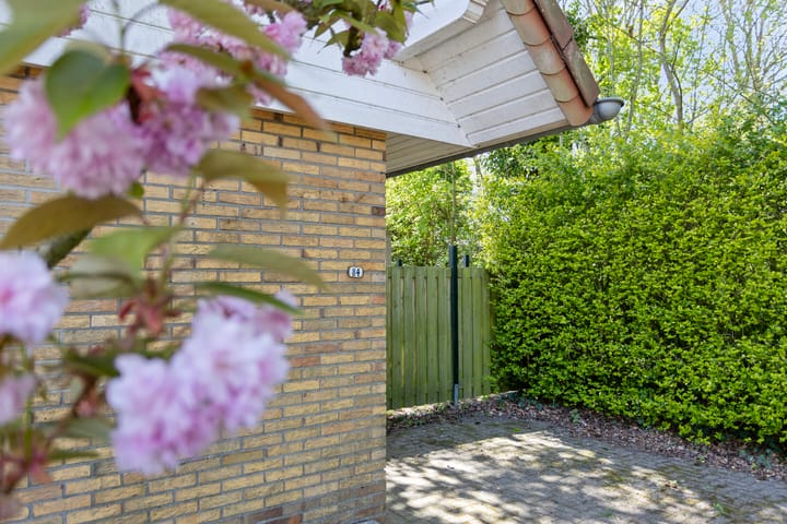 Foto 5 van Landingsweg 84