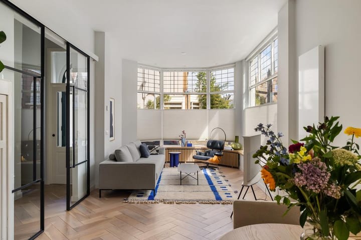 Photo 4 of Dillenburgstraat 9