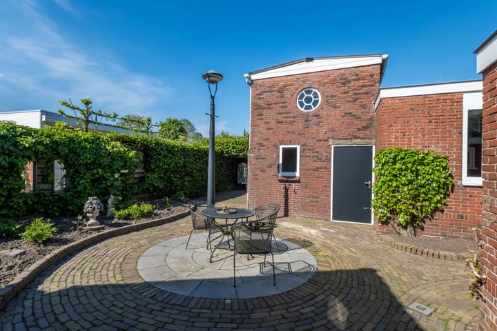 Foto 59 van Buorren 67