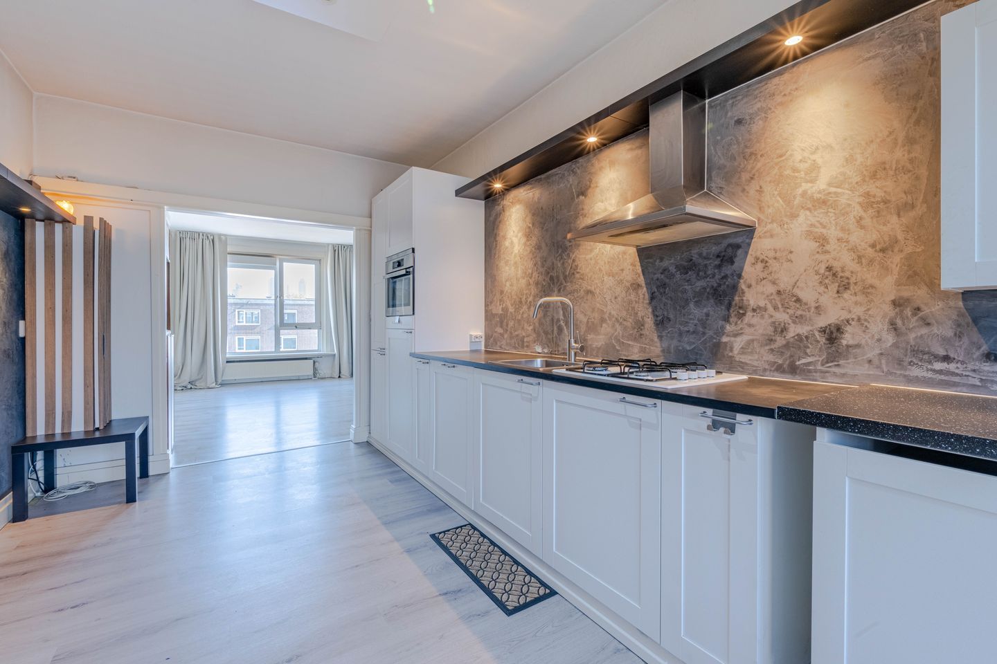 Foto 10 van Pleinweg 230-C