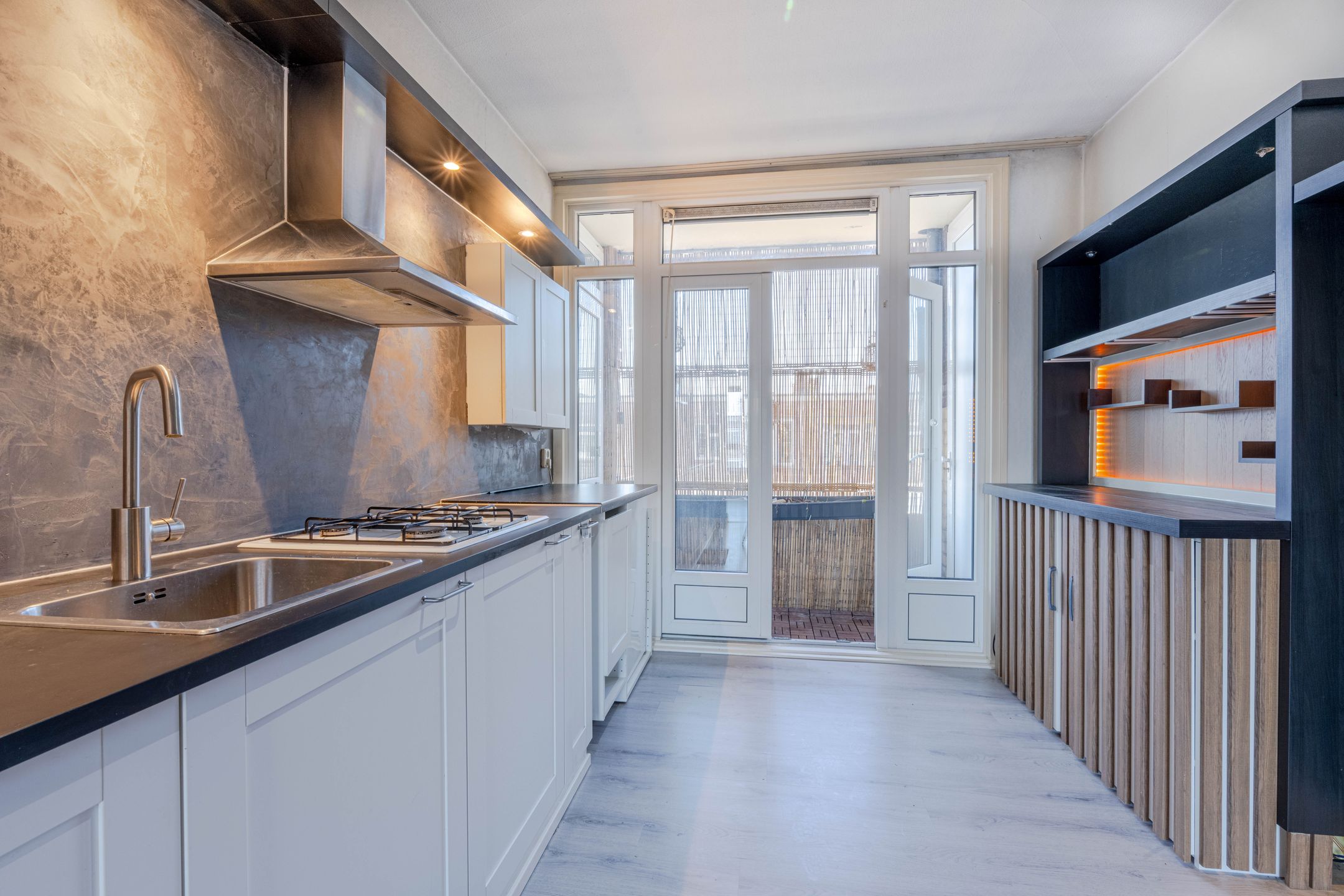 Foto 12 van Pleinweg 230-C