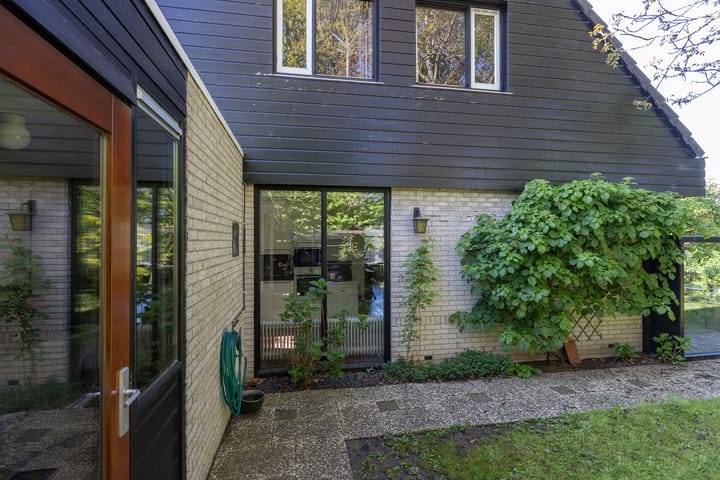 Foto 32 van Holtplas 26