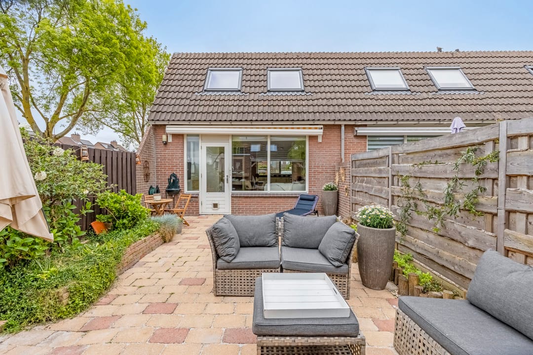 Foto 1 van Barbarakruid 11