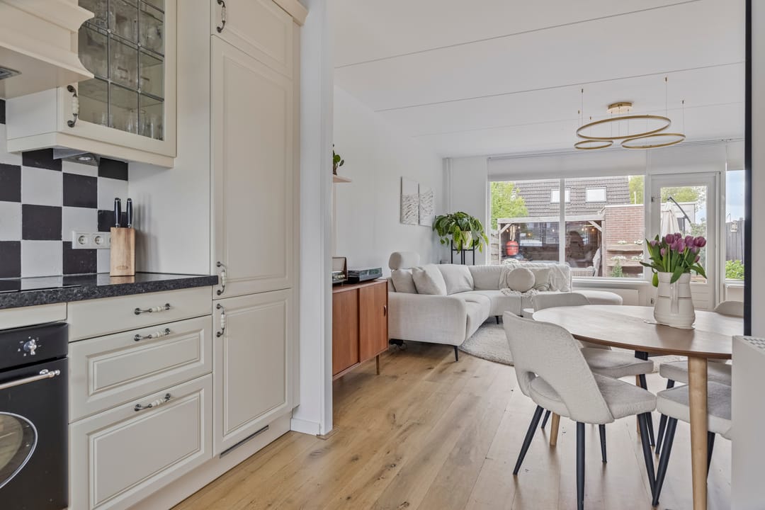 Foto 13 van Barbarakruid 11