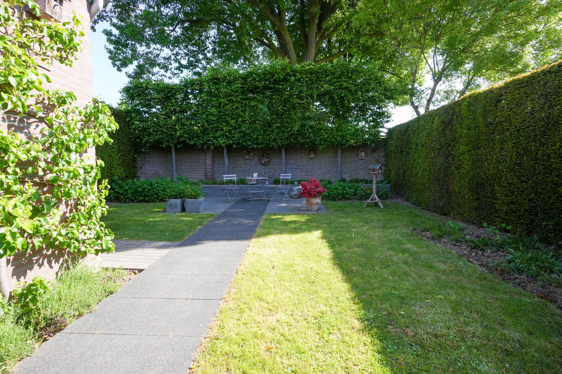 Photo 36 of Maanstraat 4