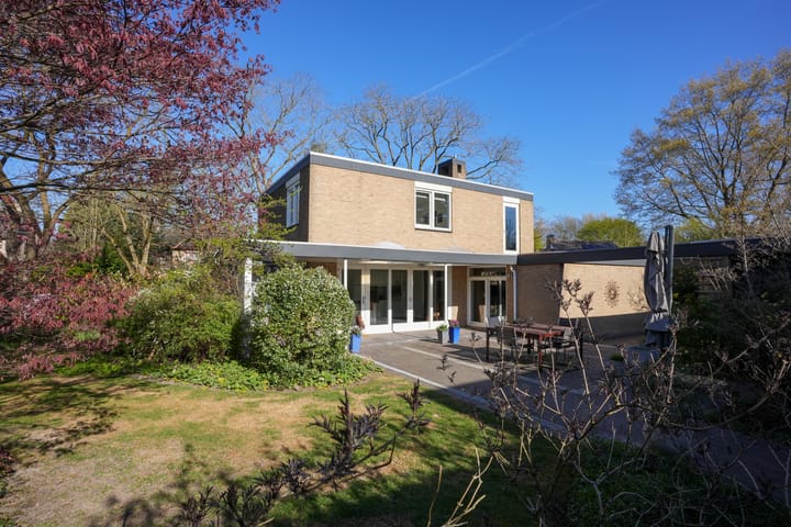 Photo 1 of Dokter de Weverlaan 1