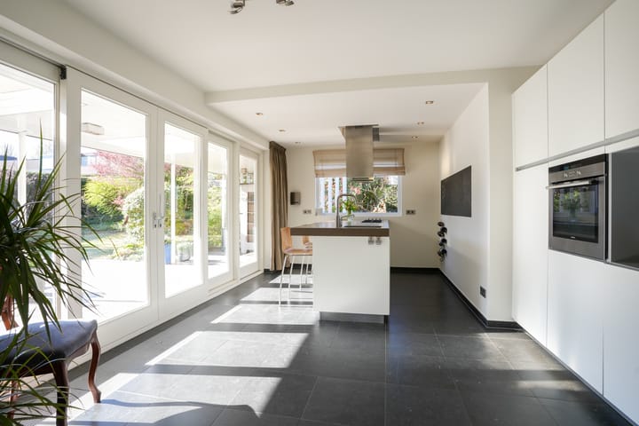 Photo 15 of Dokter de Weverlaan 1