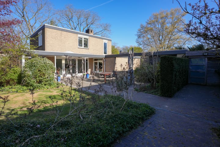 Photo 66 of Dokter de Weverlaan 1