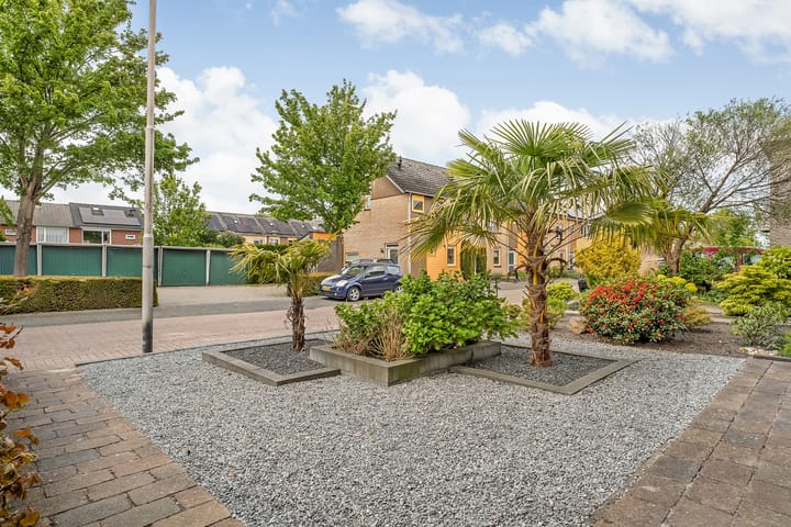 Foto 6 van Anton van der Horststraat 7