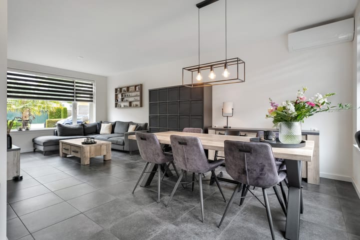 Foto 14 van Anton van der Horststraat 7