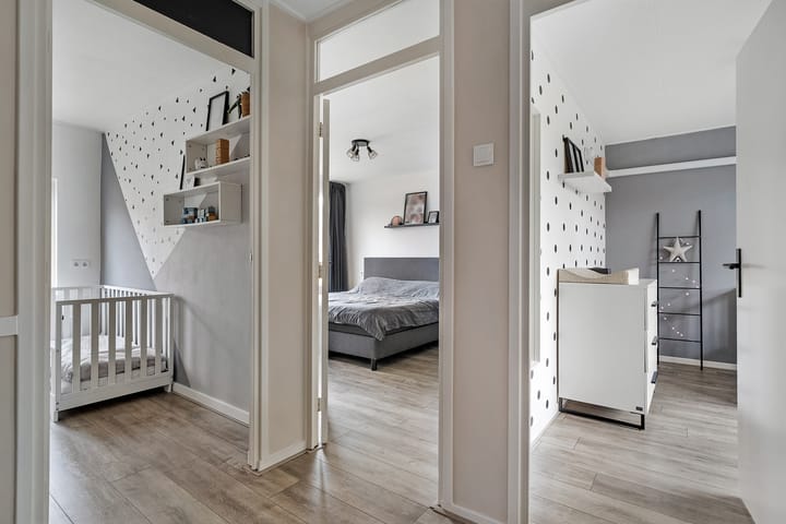 Foto 15 van Anton van der Horststraat 7