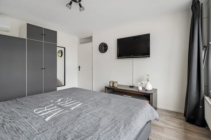 Foto 18 van Anton van der Horststraat 7