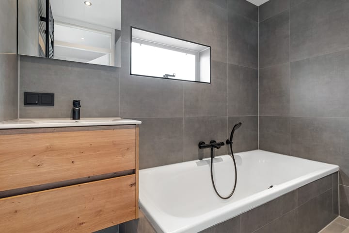 Foto 23 van Anton van der Horststraat 7