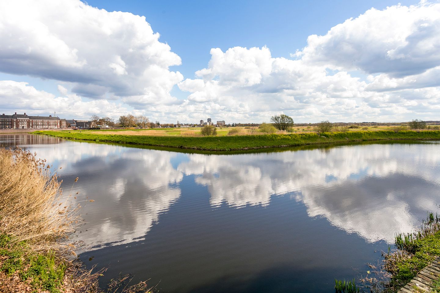 Foto 25 van Vughterstraat 243