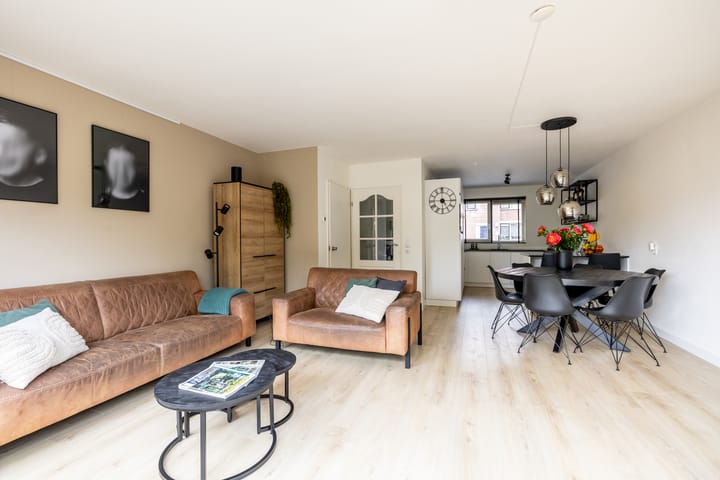 Foto 2 van Veenweidestraat 60