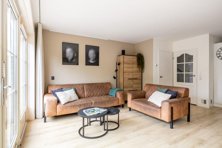 Foto 12 van Veenweidestraat 60