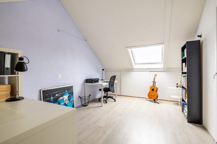 Foto 37 van Veenweidestraat 60