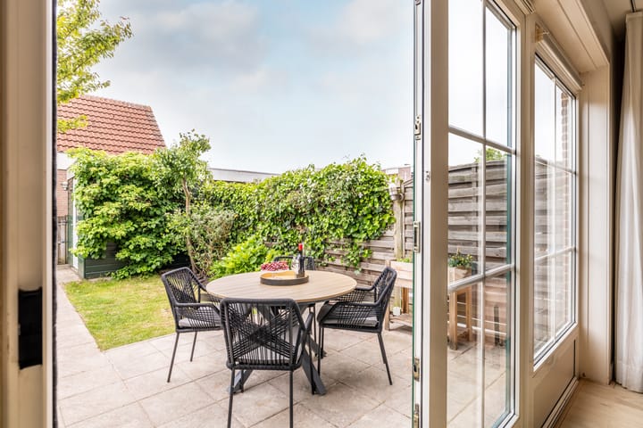 Foto 39 van Veenweidestraat 60