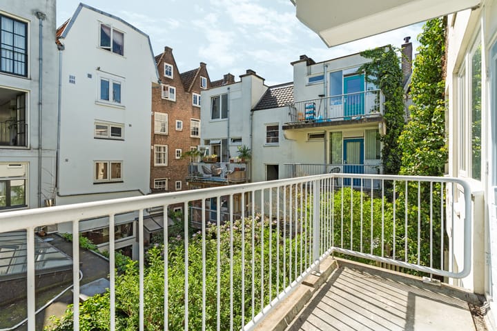 Foto 4 van Egelantiersstraat 63-C