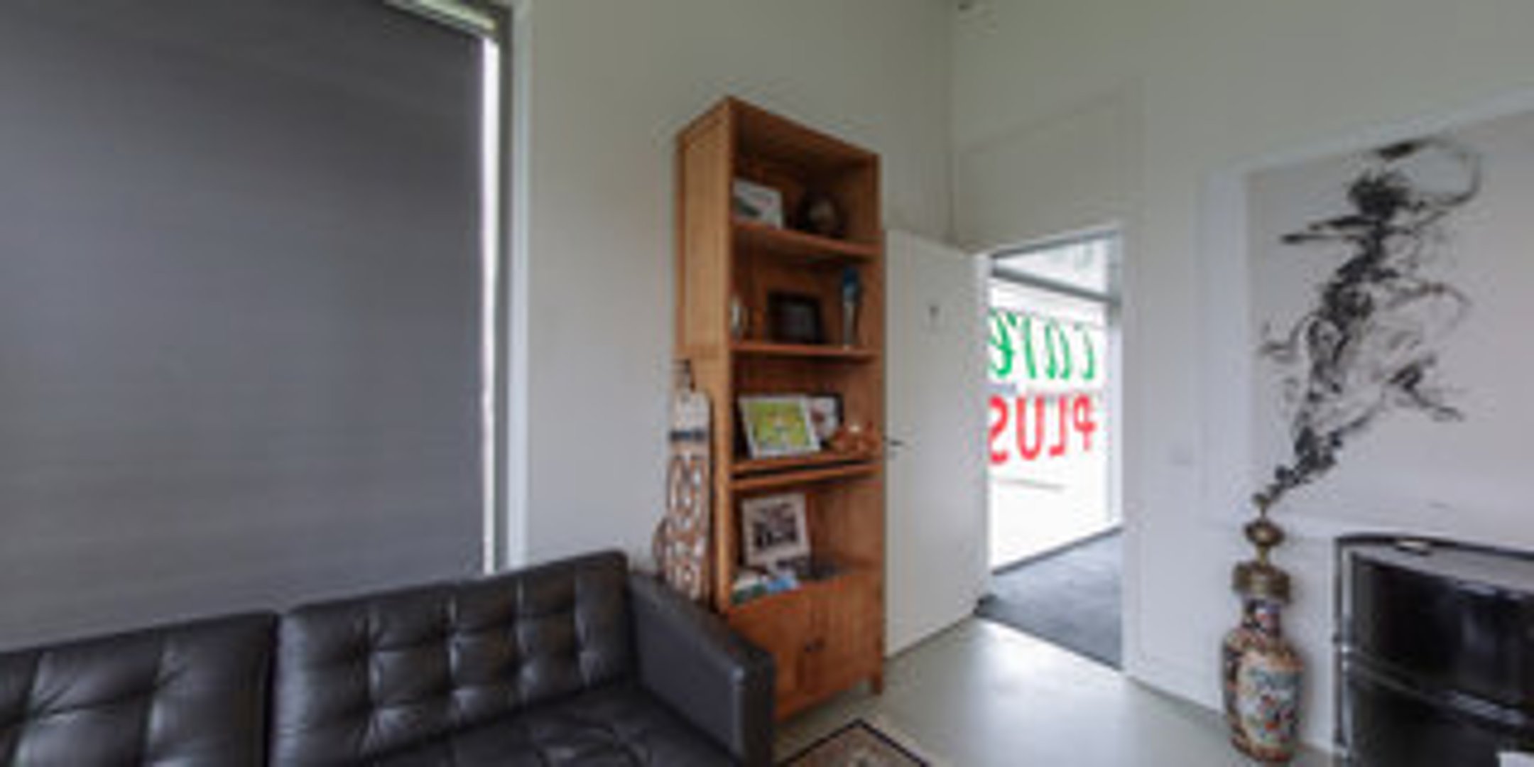 View 360° photos