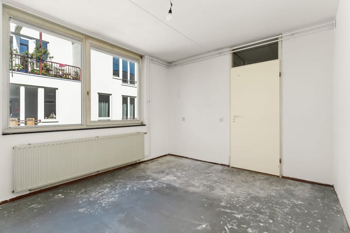 Foto 11 van Egelantiersstraat 63-C