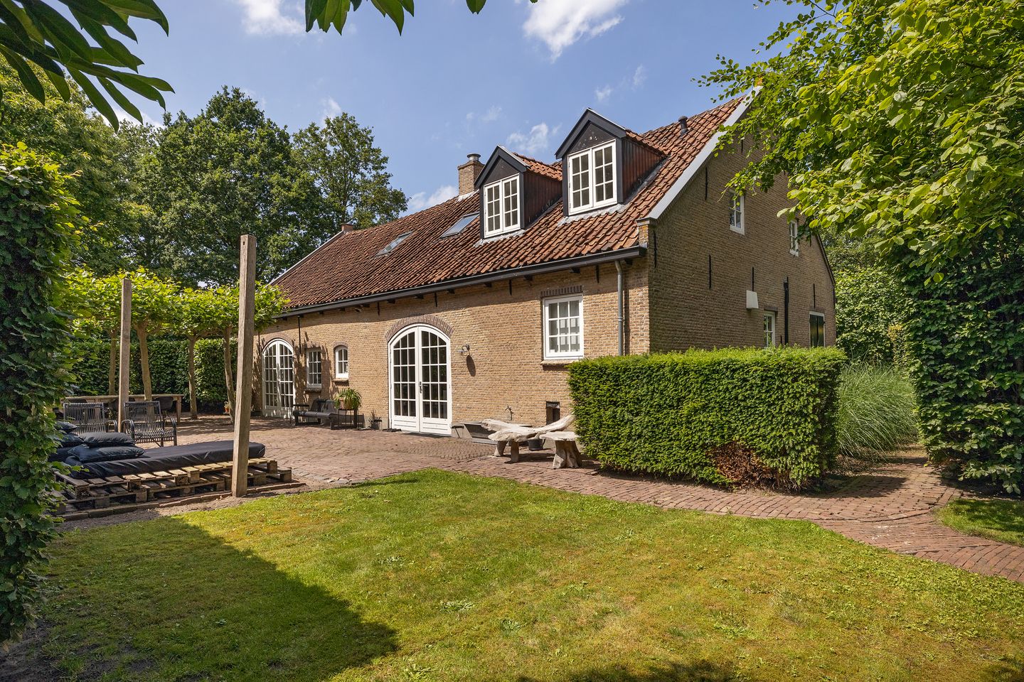 Foto 34 van Lange Brugstraat 136