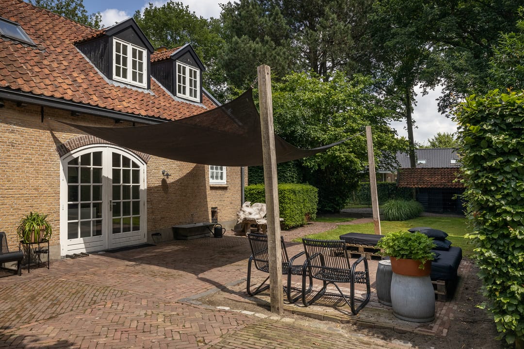 Foto 37 van Lange Brugstraat 136