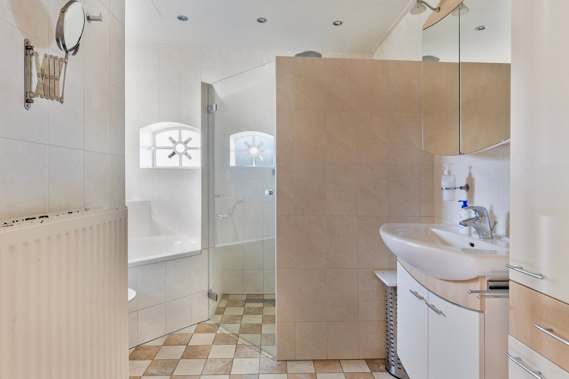 Foto 27 van Dinxperlosestraatweg 96