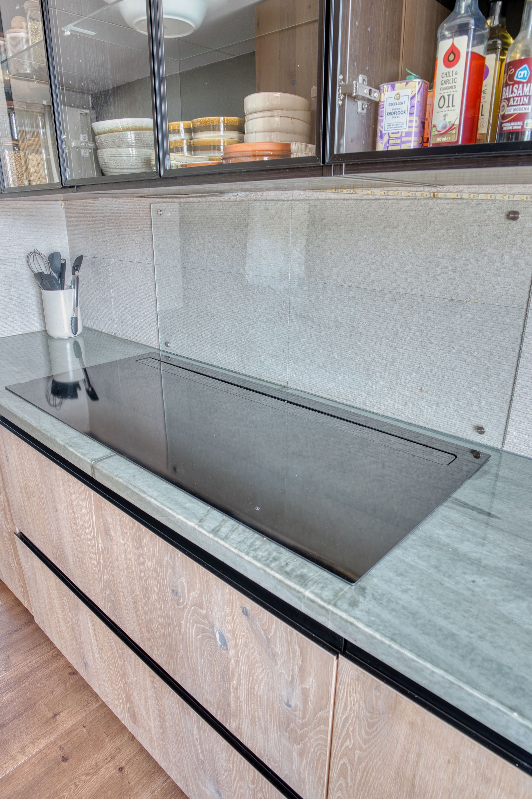 Photo 12 of Meubelmaker 33