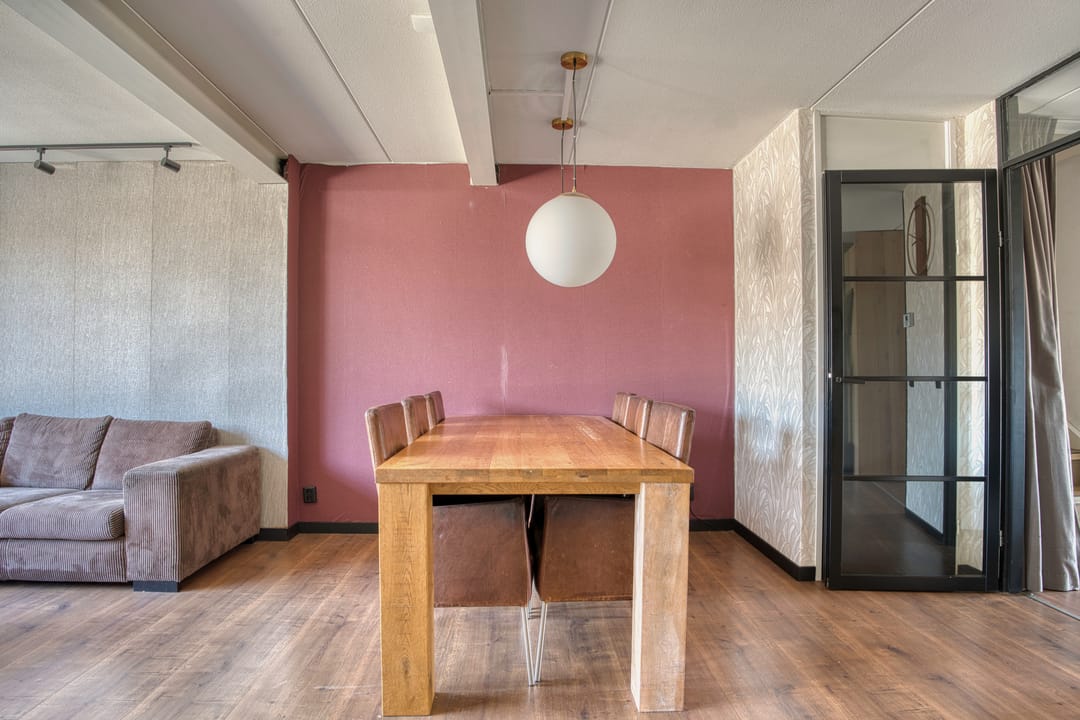 Photo 17 of Meubelmaker 33