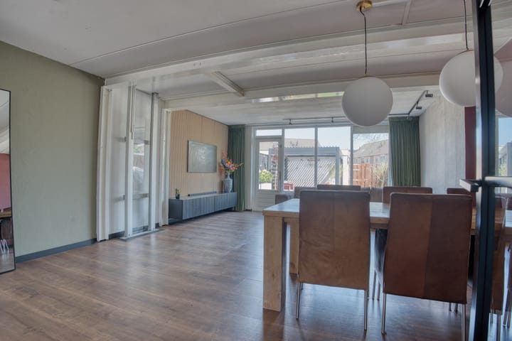 Foto 19 van Meubelmaker 33