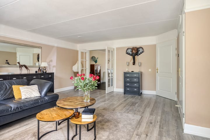 Foto 12 van Leliestraat 64