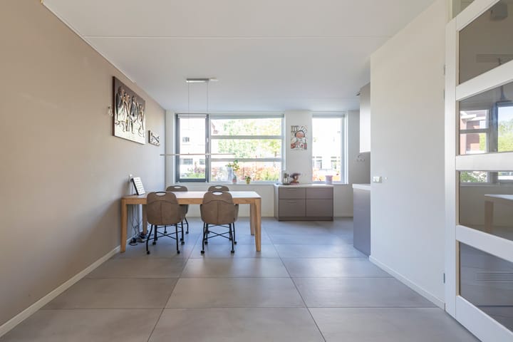 Foto 7 van Slanke Waterbies 4