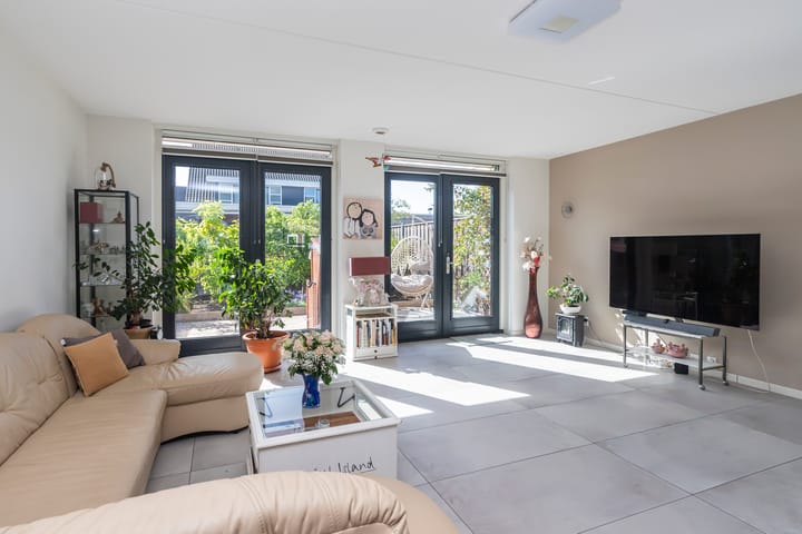 Foto 15 van Slanke Waterbies 4