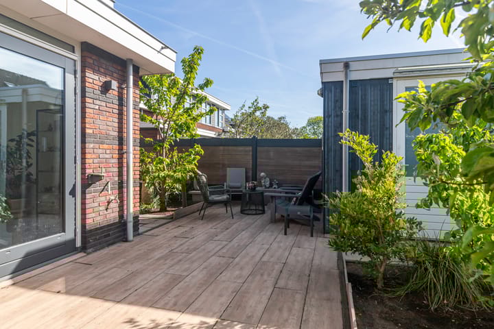 Foto 17 van Slanke Waterbies 4