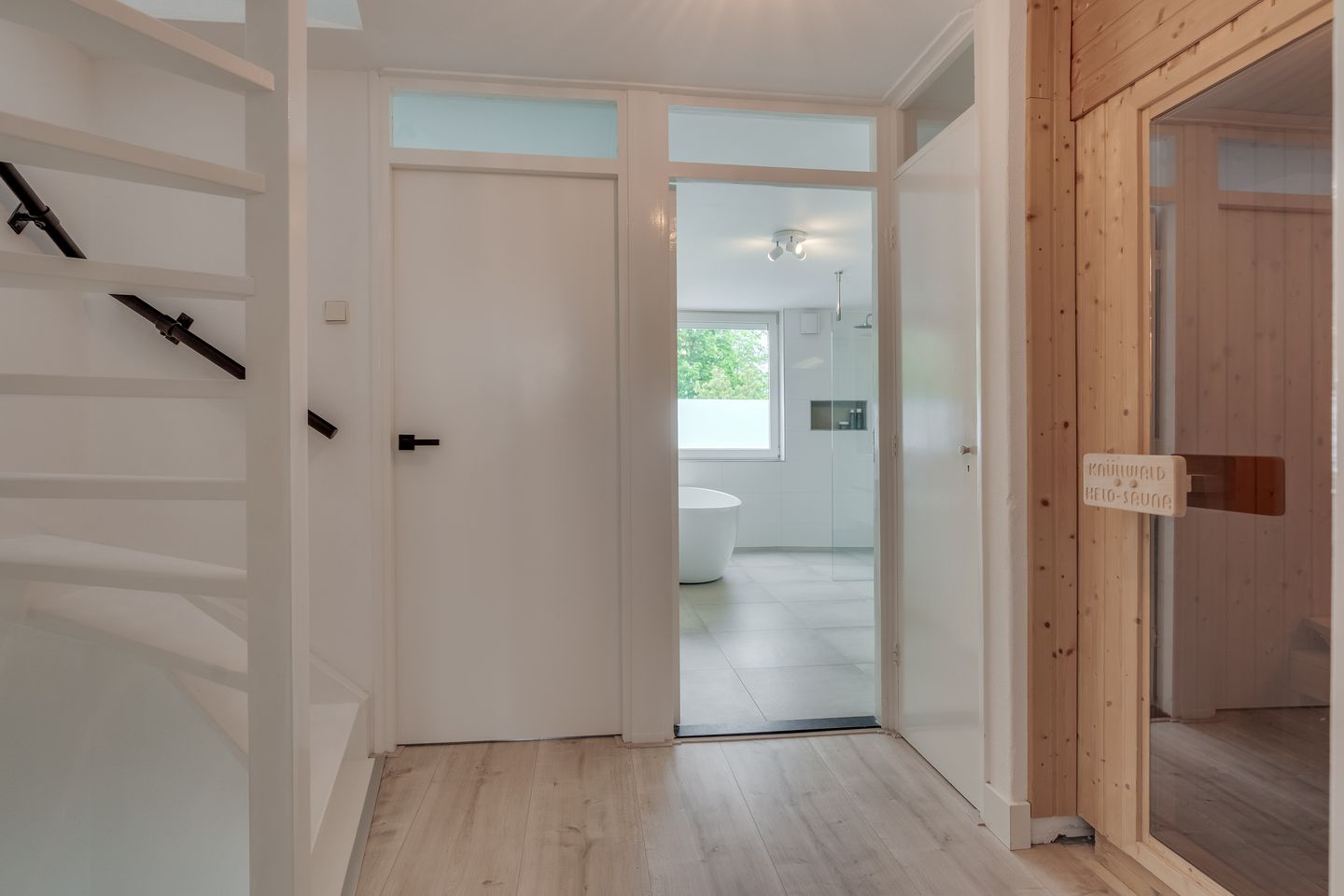 Photo 35 of Poortenaarlaan 8