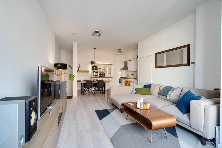 Foto 10 van Adelaarstraat 43-1